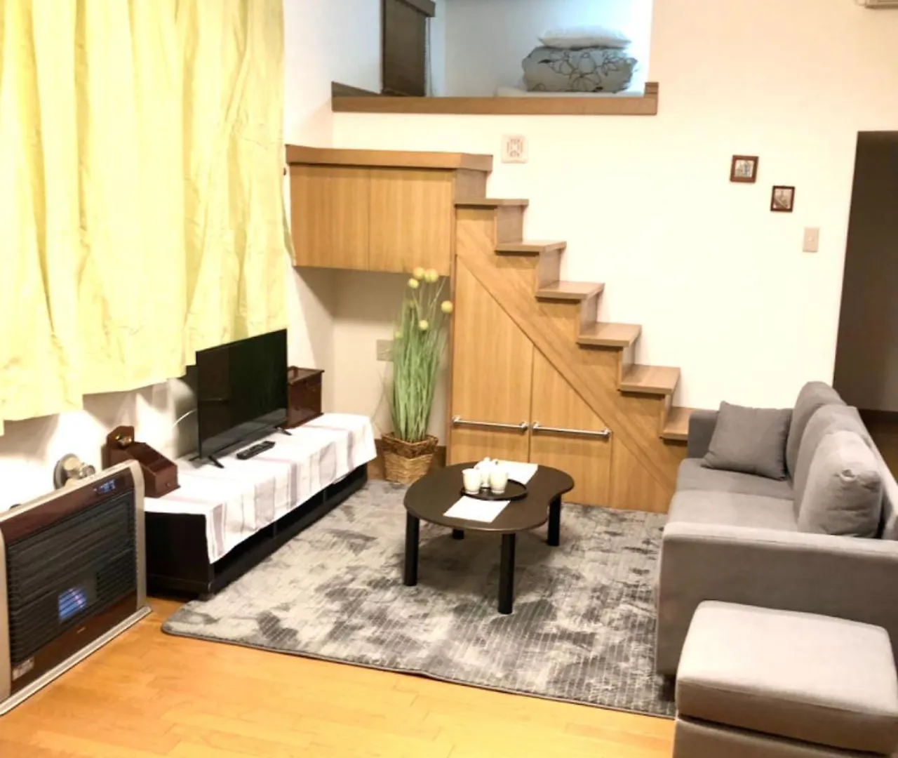 Aioi Lodge 小樽市 アパート